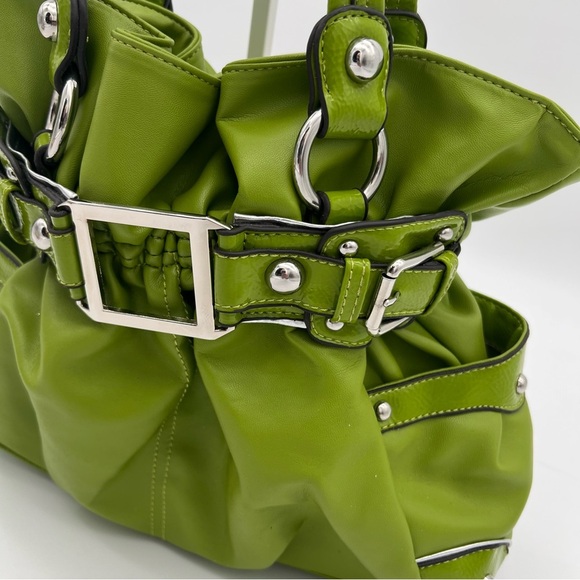 Wilsons Leather Lime Green Belted Shoulder Bag Y2K Style Silver Hardware - Picture 4 of 11